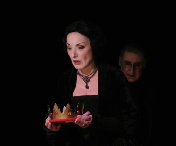 ROI REINES  D’après les pièces RICHARD III de William SHAKESPEARE et LES REINES de Normand CHAURETTE