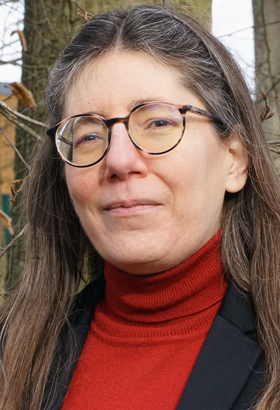 ENTRETIEN AVEC ISABELLE DOMENECH