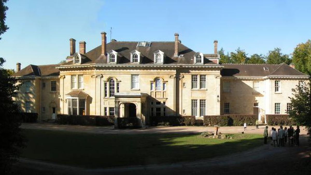 Trois châteaux : Réflexions et travaux pour l’avenir de Coye la forêt (suite 2)