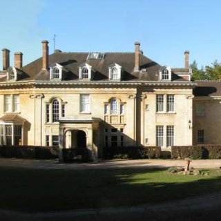 Réflexions et travaux pour l’avenir de Coye la forêt (suite) : Pépinière / Hôtel d’entreprises