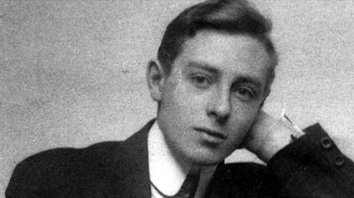 Un grand auteur anglais, un manuscrit mystérieux