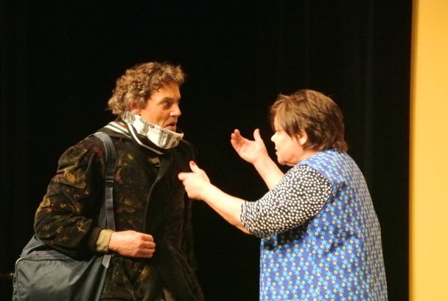 KLAXONS, TROMPETTES ET PÉTARADES De Dario Fo