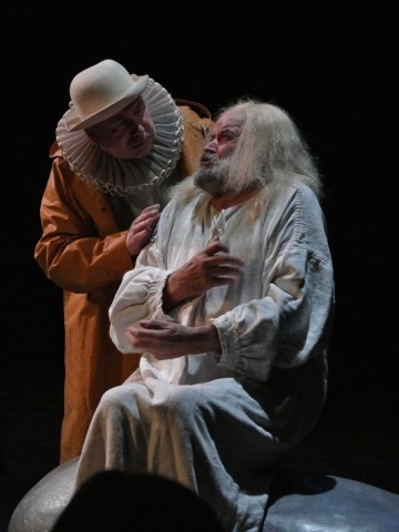 LEAR ET SON FOU  D'André Benedetto