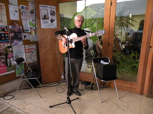 LES TRIBULATIONS D’HAROLD Idée et musique originalesde Vincent Boisseau