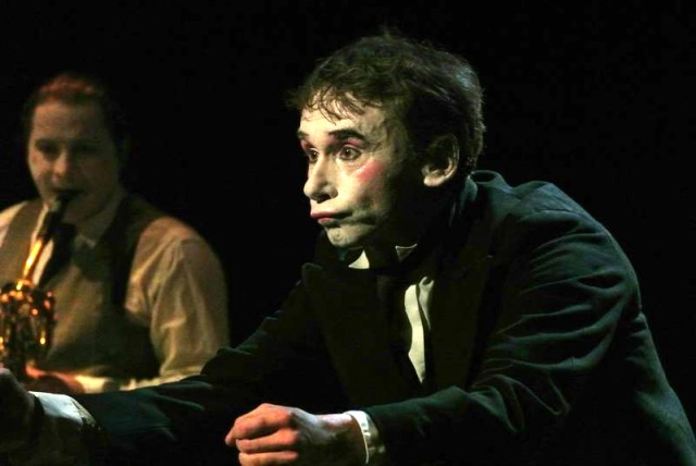 LES TRIBULATIONS D’HAROLD Idée et musique originalesde Vincent Boisseau