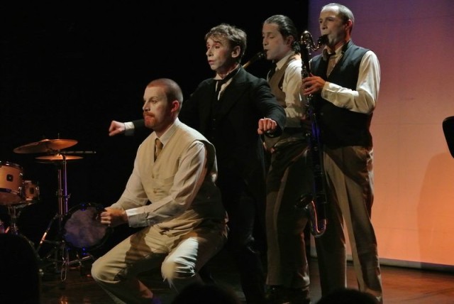 LES TRIBULATIONS D’HAROLD Idée et musique originalesde Vincent Boisseau