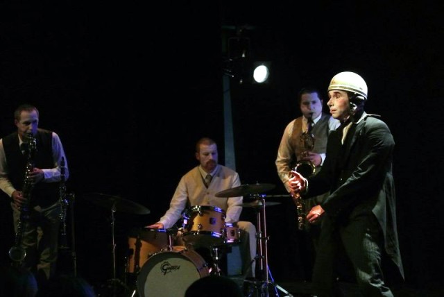 LES TRIBULATIONS D’HAROLD Idée et musique originalesde Vincent Boisseau