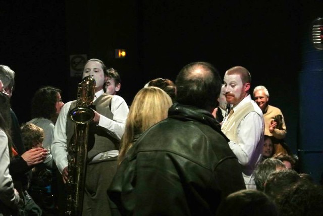 LES TRIBULATIONS D’HAROLD Idée et musique originalesde Vincent Boisseau