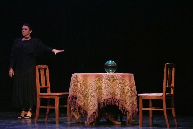 LA VOYANTE De Jacques Bona - Présentation du Festival