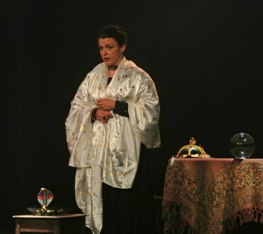 LA VOYANTE De Jacques Bona - Présentation du Festival