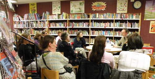 Allons à la bibliothèque