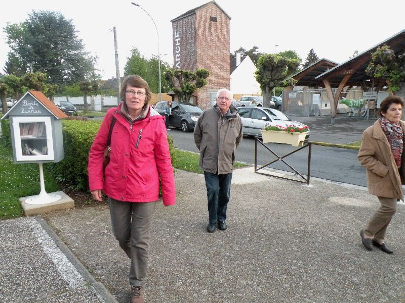 LOIN DE LINDEN De Veronika Mabardi