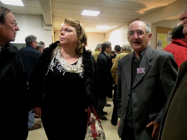 QUELQUES CONSEILS UTILES  AUX ÉLÈVES HUISSIERS  De Lydie Salvayre