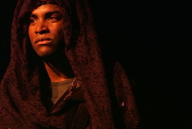 ORESTE AIME HERMIONEQUI AIME PYRRHUS QUI AIME ANDROMAQUE QUI AIME HECTOR QUI EST MORT