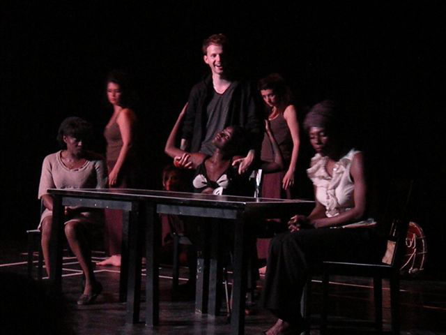 BINTOU  De Koffi Kwahulé