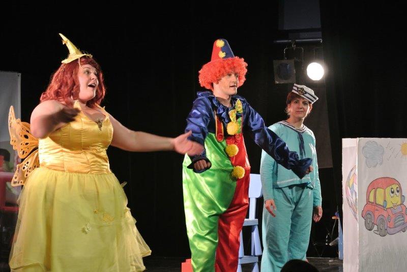 NONO ET LES COULEURS DE L'AMITIÉ  De Laura Bensimon et Adelina Belgodere