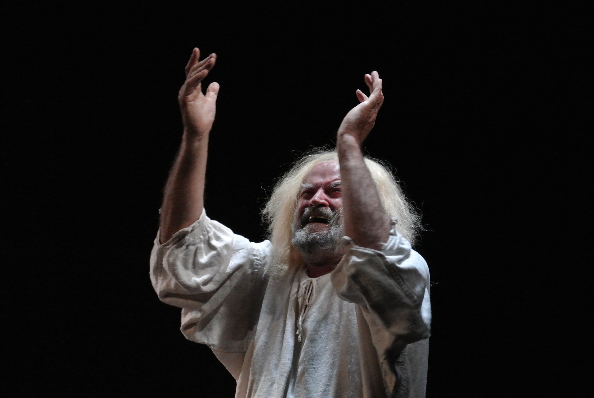 LEAR ET SON FOU  D'André Benedetto