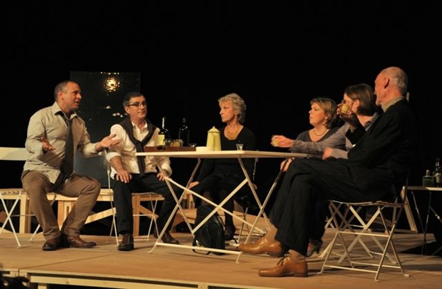 CONVERSATIONS APRÈS UN ENTERREMENT  De Yasmina Reza