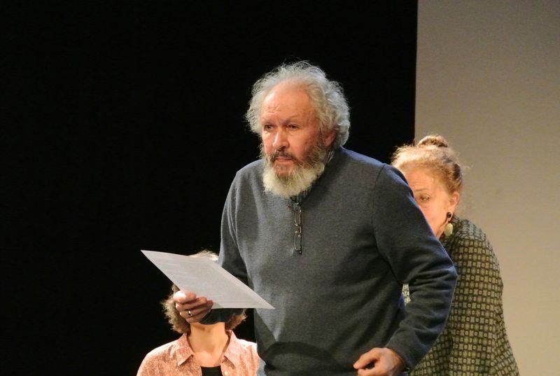 Etranges étrangers