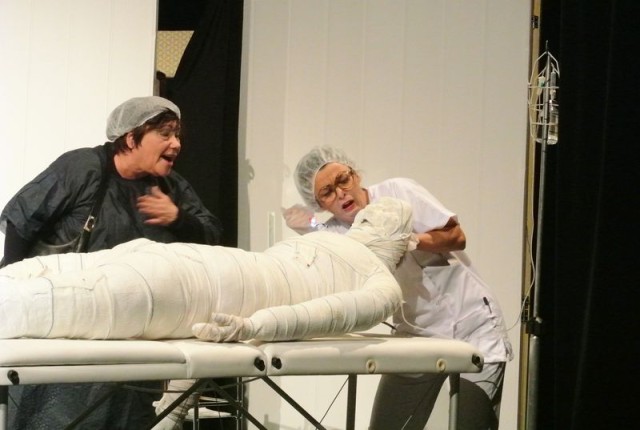 KLAXONS, TROMPETTES ET PÉTARADES De Dario Fo