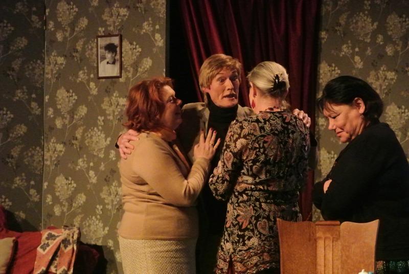 LES DAMES DU JEUDI De Loleh Bellon