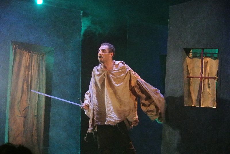 LE DRAGON D'Evgueni Schwartz