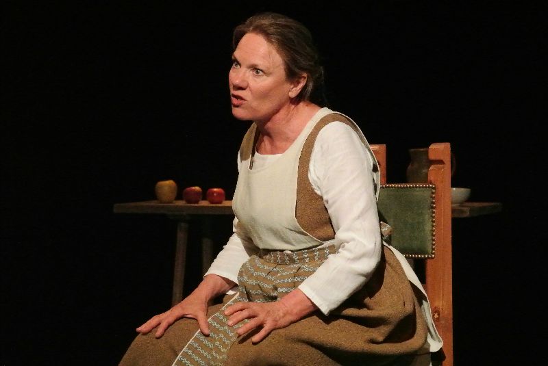 L'APPRENTIE SAGE-FEMME De Karen Cushman