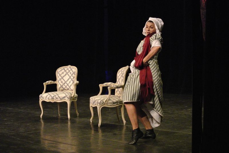 LA COMMÈRE De Marivaux