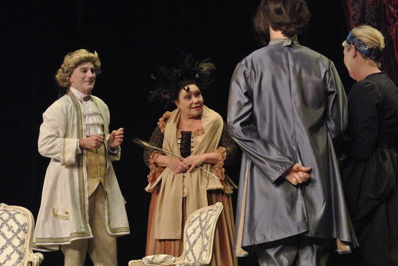 LA COMMÈRE De Marivaux