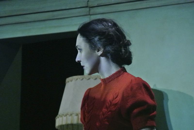 LA FEMME SILENCIEUSE De Monique Esther Rotenberg
