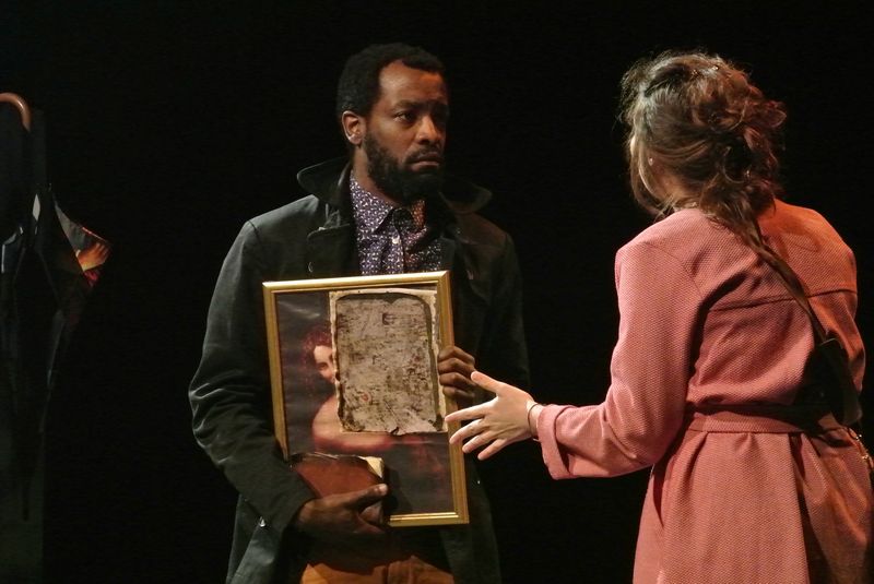 TOUH De Jeanne Chartier et Loïc Bartolini