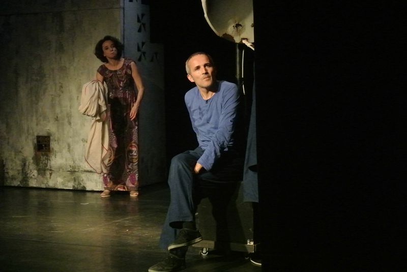 LE VOLEUR D’AUTOBUS De Boubakeur Makhoukh
