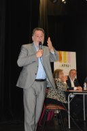 Handicap : Table ronde sur la loi de 2005, l'habitat et l'insertion professionnelle